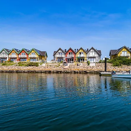 Hafenliebe- Sauna, Steg, Hafenblick, Kamin, Terrasse Prázdninový dům Olpenitz